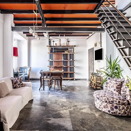 Appartamento Authentic Flat With Excellent Location In Beyoglu Provincia di Istanbul